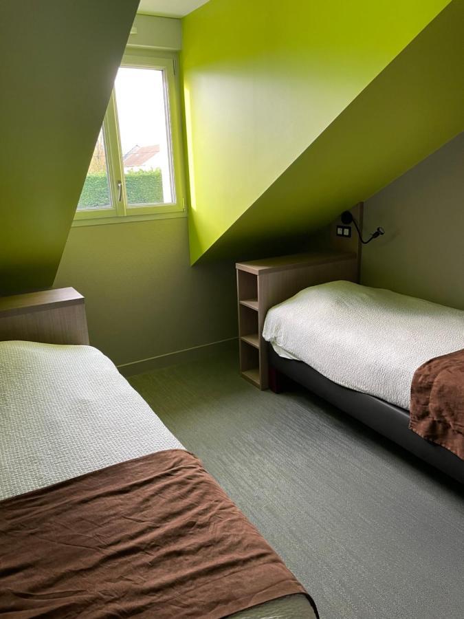 Logis Jum'Hotel Saints-Geosmes Luaran gambar